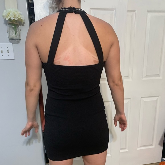 Guess black bot on mini dress - Picture 3 of 6